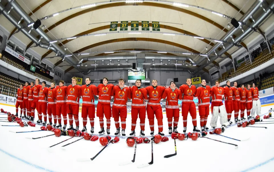 Хоккей. ЕЮОФ. Юниорская сборная Беларуси U18 одолела команду из Латвии россиян