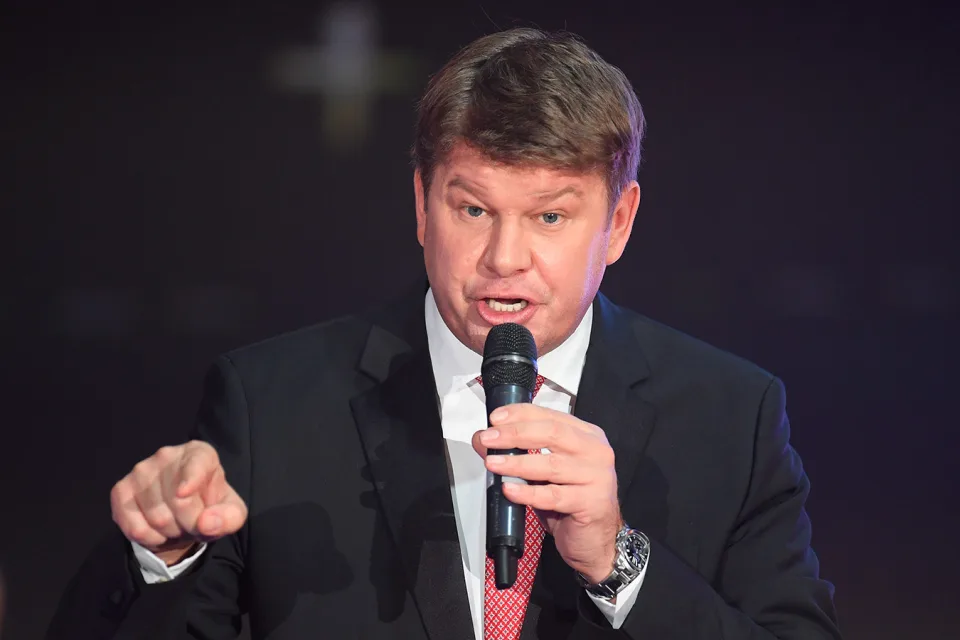 Дмитрий Губерниев высказался о серебряной медали Смольского на ОИ-2022