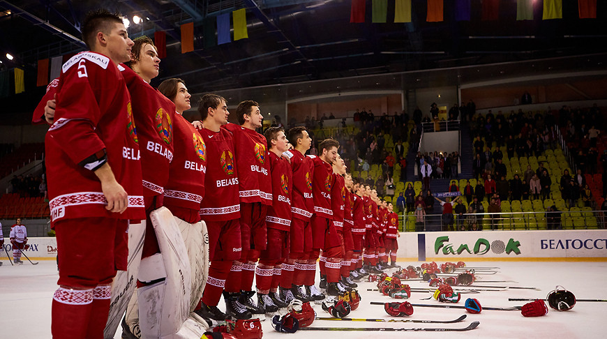Хоккей. Молодежная сборная Беларуси с победы стартовала на Турнире четырех наций