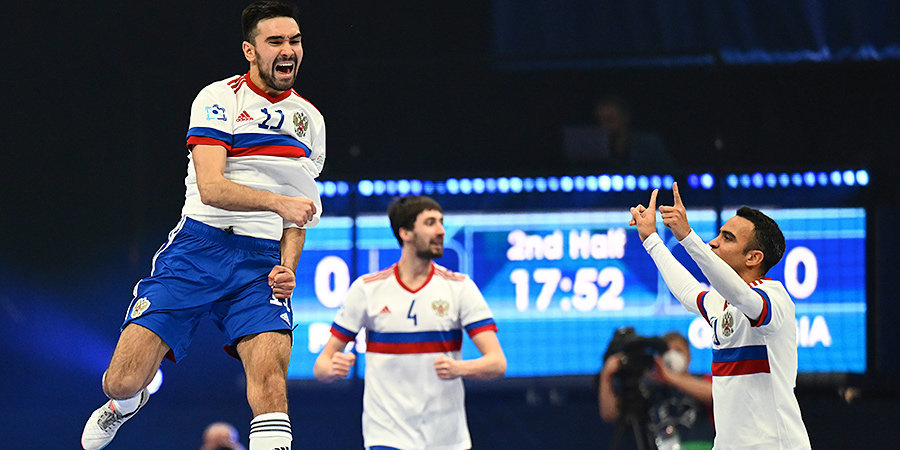 Россия и Испания вышли в полуфинал Чемпионата Европы по мини-футболу
