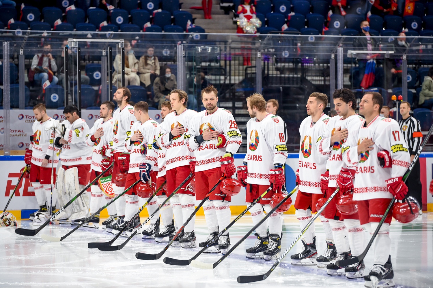 Хоккей. Белорусские сборные и клубы отстранены от участия в турнирах ИИХФ